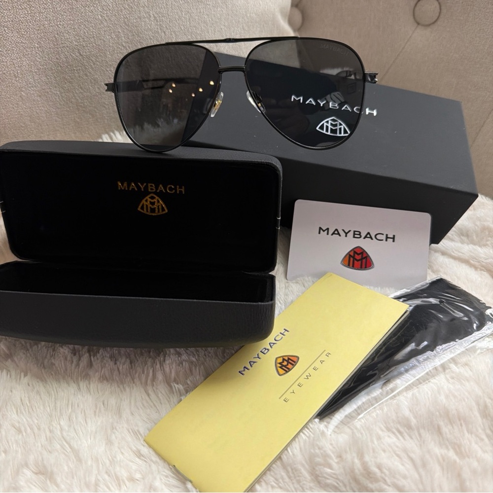 Maybach Black Aviator Sunglasses